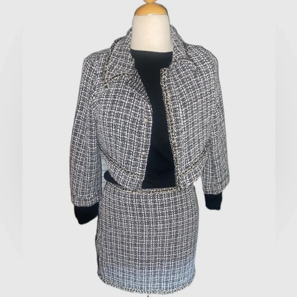 Tweed Blazer - Picture 2 of 5